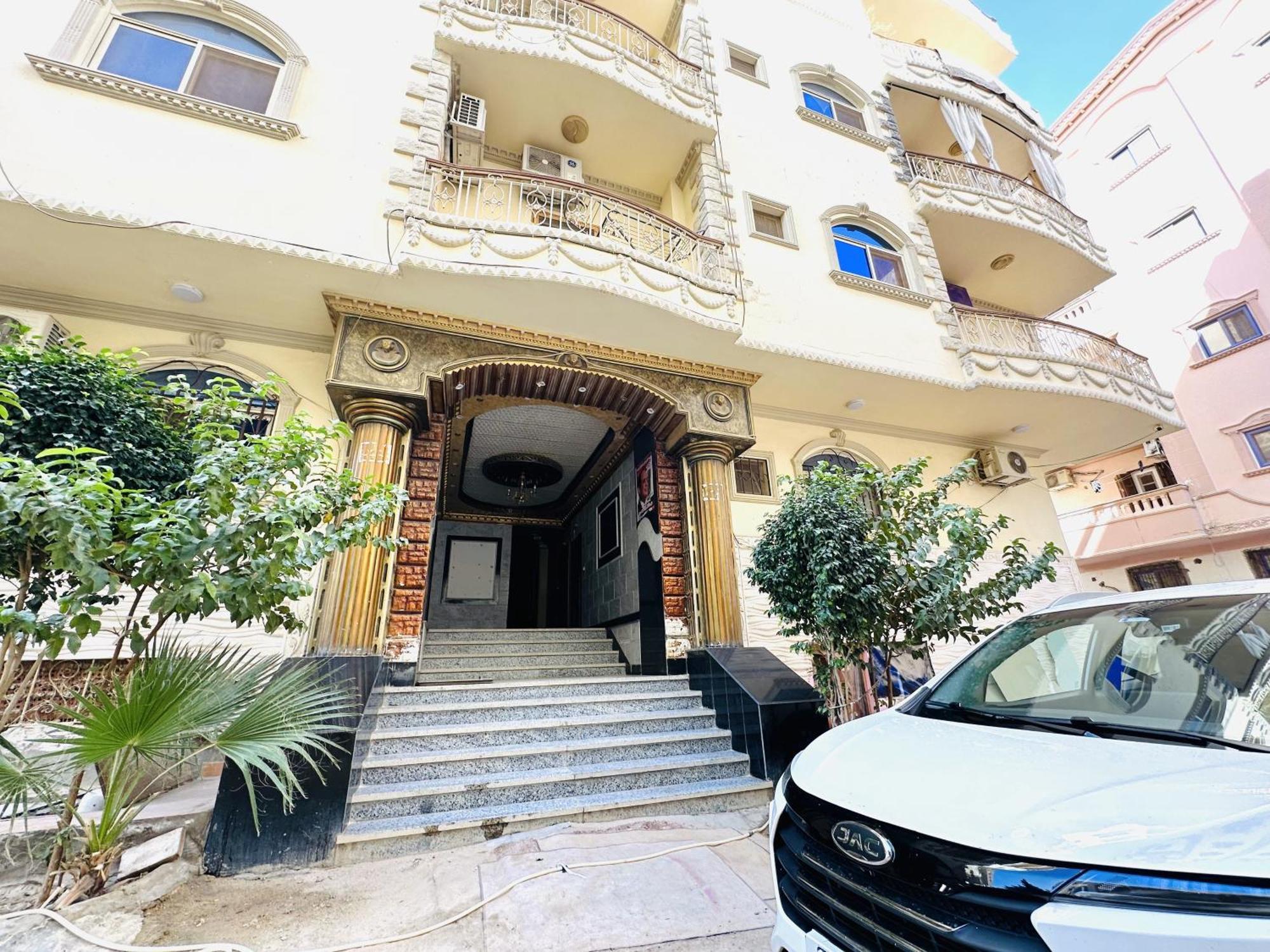 Zebra Apartments Hurghada center Buitenkant foto